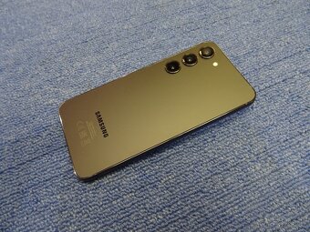 Malý 6,1" Samsung Galaxy S23 5G 8/256GB ZÁRUKA DPH - 3