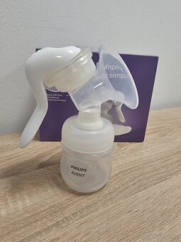 Manuální odsávačka mléka Avent - 3