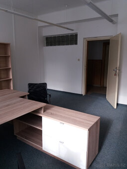 Kancelář 22,5 m2 - 3