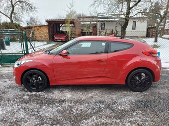RARITKA Hyundai Veloster 1.6...71050km - 3