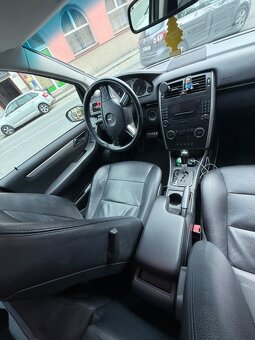 Mercedes benz B200 - 3