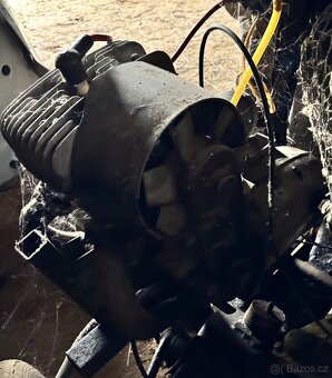 ČZ 175/501 prase - kompletní motor - 3