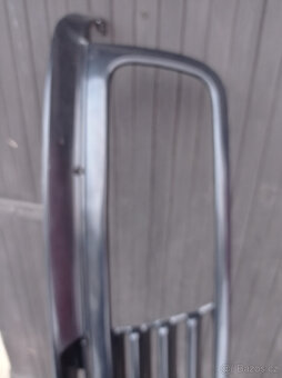 Predni maska na jednickovou suzuki vitara - 3