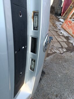 VW Golf 5 plus - páté dveře, viko kufru - 3