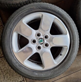 prodám alu kola Škoda 7x17 ET50 ,rozteč 5x112 - 3