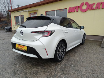 Toyota Corolla 1.8 Hybrid 90kW/Výhřev/1Maj - 3