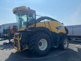 New Holland FR 850, řezačka - 3