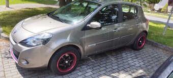 Prodám Renault Clio najeto 67 tis, jako nový - 3