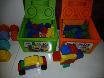 Stavebnice Želva s kostkami a dva boxy dle fotek - 3