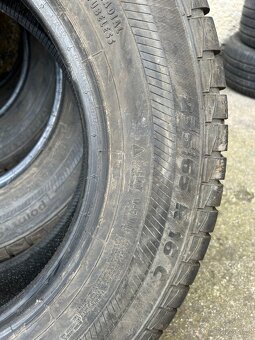 235/65 r16c - 3