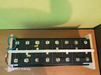 Prodám nový lifepo4 akumulátor 24V 25.6V 320Ah 8.4kWh - 3