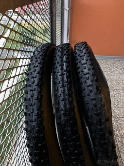 Zánovní pláště Maxxis Forekaster V2 EXO TR 29x2,60" - 3ks - 3