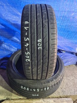 Letní pneu 205/45 R17 Nexen - 3