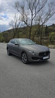 Maserati levante S 316kw - 3