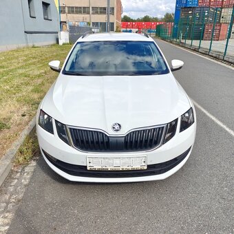 Škoda Octavia III combi 2.0tdi 4X4 DSG Švýcarsko tažné TOP - 3