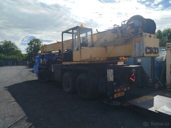 autojeřáb Tatra T815 ČKD AD28 - 3