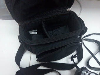 Superzoom Panasonic Lumix DMC-FZ38, komplet příslušenství - 3