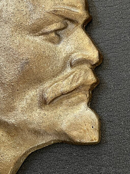 V. I. Lenin Kovová retro plastika na zavěšení 20 cm - 3