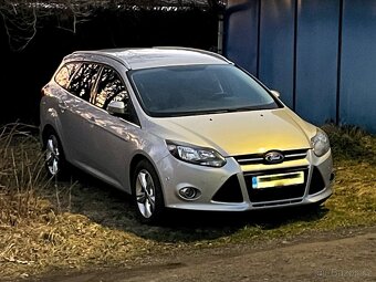 Ford Focus MK3 kombi 1.6 110kW benzín, výhřev sedaček a skla - 3