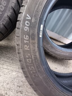 215 45 R16 - 3