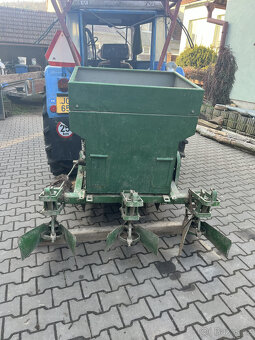 Prodám sazeč brambor - 3