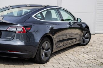 Tesla Model 3 Long Range - 3