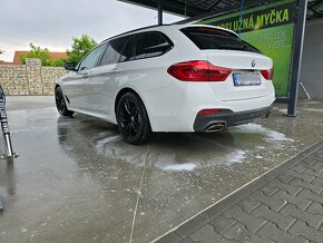 BMW 540i - 3