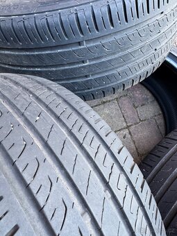 PNEU BARUM 5 - 225/40 r18 XL - 3