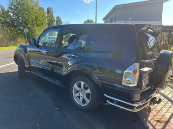 Prodám Mitsubishi Pajero 118kw 7 míst - 3