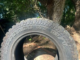 Predám 4ks pneu 315/60 R20 - 3