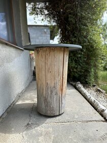 Stůl z dopravní značky zákaz vjezdu všem motorovým vozidlům - 3