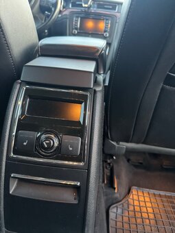 Škoda Superb 2.0 TDi 103 kw 2011 - 3