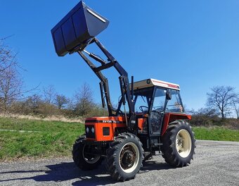 ZETOR 7245 S ČELNÍM NAKLADAČEM A SPZ - 3
