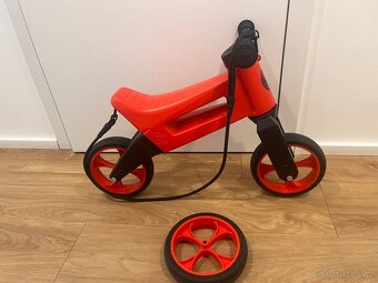 Odrážedlo Funny Wheels Rider SuperSport 2v1 červené - 3