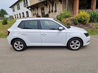 Škoda Fabia 3 Style 1,2 TSI 66 KW,digiklima,frontassist,LED - 3