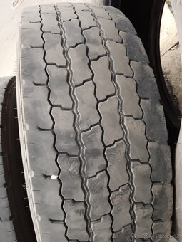 Prodám 3ks záběrových pneu Cordiant DR-1 315/70 R22,5 - 3