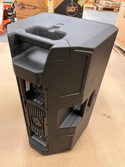 Reproduktor RCF ART 912-A - 3