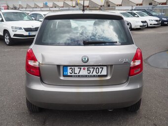 2010 Škoda Fabia / Fanynka / 1.2 HTP - 3