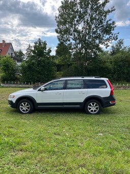 Volvo XC70, 2,4 D5 AWD - 3