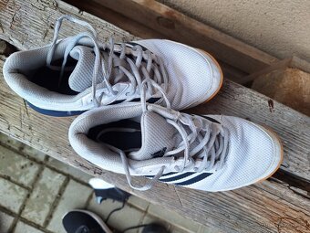 Boty halové Adidas. - 3
