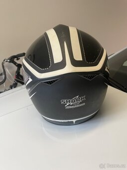 Helma Shark - 3