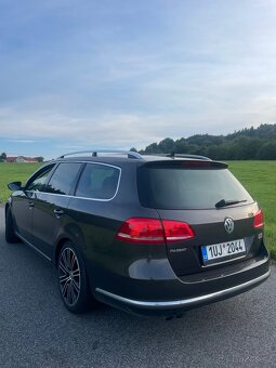Passat b7 2.0tdi 125kw exclusive - 3