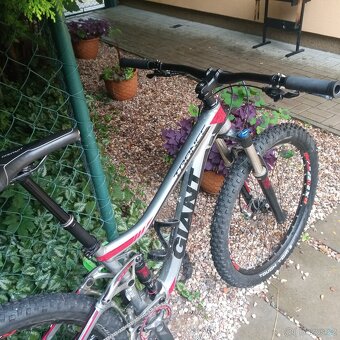 Celoodpružené enduro kolo Giant Trance 27,5" - 3