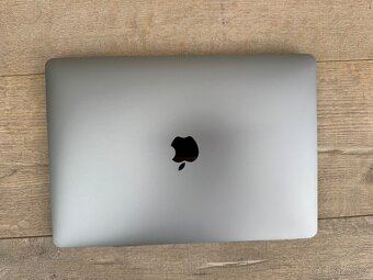 MacBook Air M1 - 3