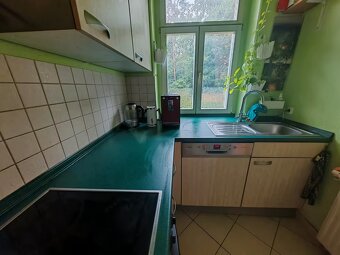 Plne vybavena kuchyn se spotřebiči TOP STAV - 3