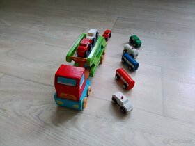 Dřevěný kamion s autíčky - 3