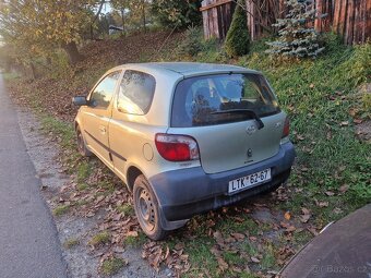 Toyota Yaris - 3