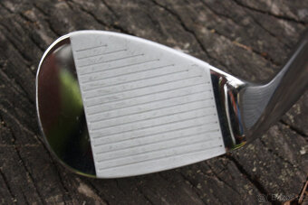 WEDGE CLEVELAND 53° - STAV NOVÉ HOLE - 3