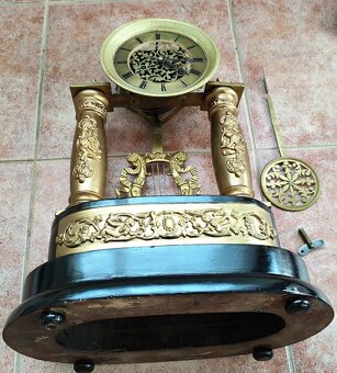 TOP krbové dvousloupkové hodiny Biedermeier - 3
