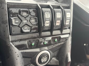 NOVA CENA Can-am Maverick XRS Turbo Spz - 3